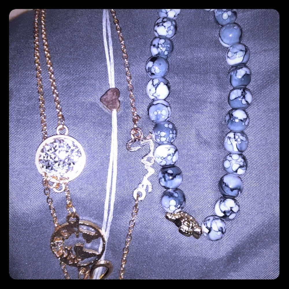 Cute bracelet set
